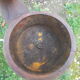Cendrier sur pieds en bois
