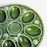 Salt and pepper earthenware egg set