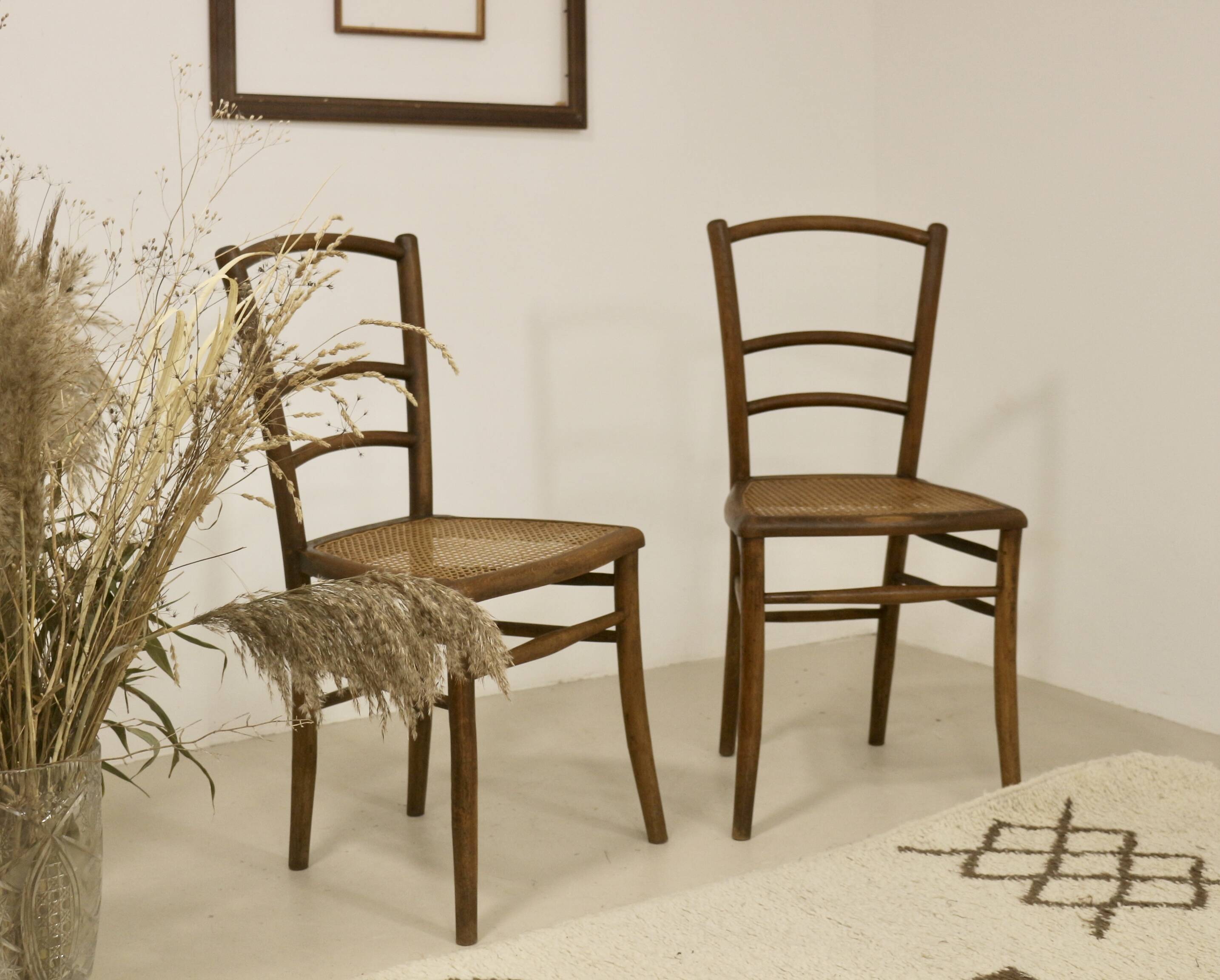 Pair of bistro chairs with canework. Ref Brunelle