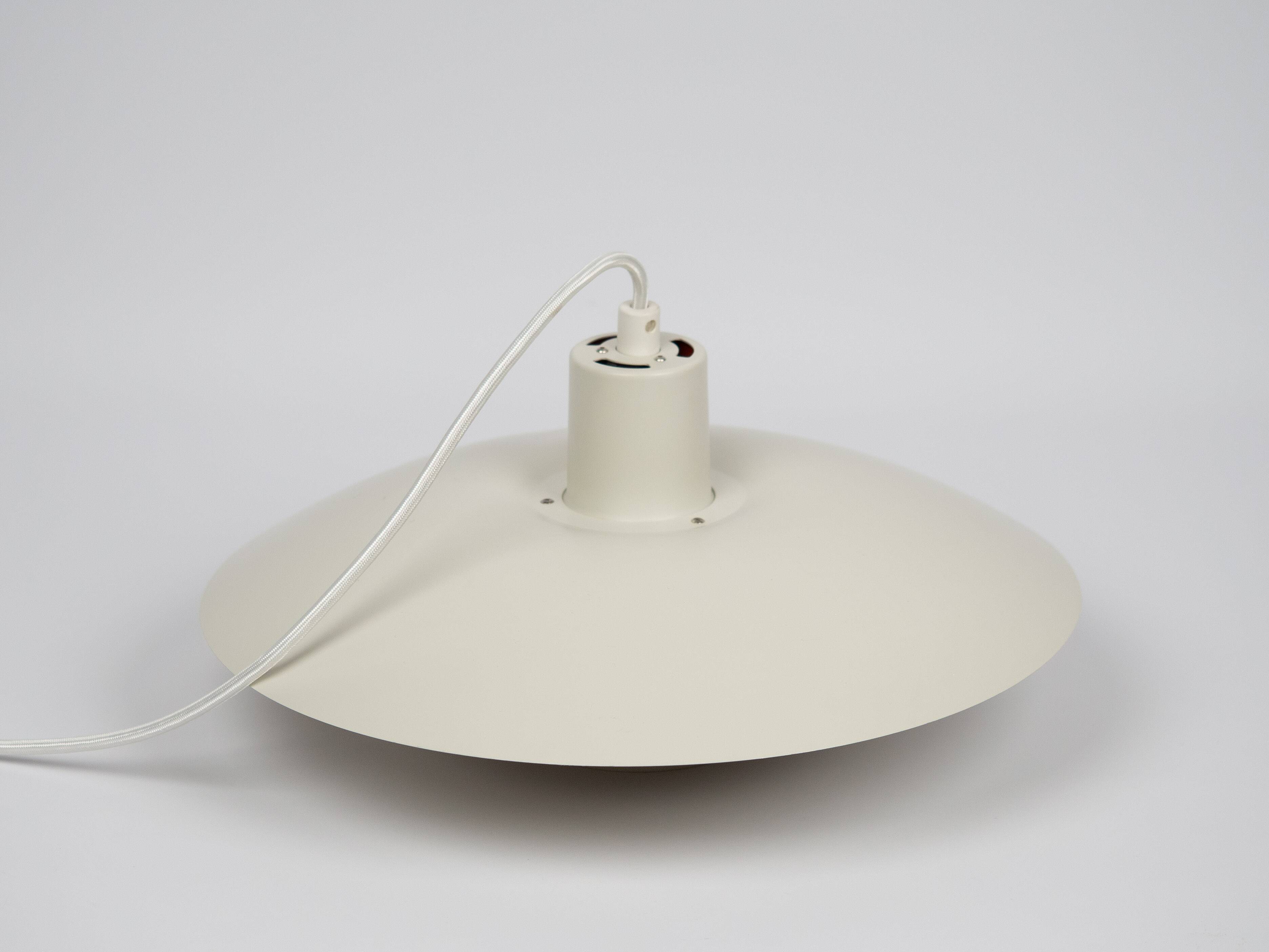 Danish vintage pendant lamp PH 4/3 by Poul Henningsen, Louis Poulsen, 1958