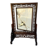 Chinese wooden table screen, decorated with feather marquetry.