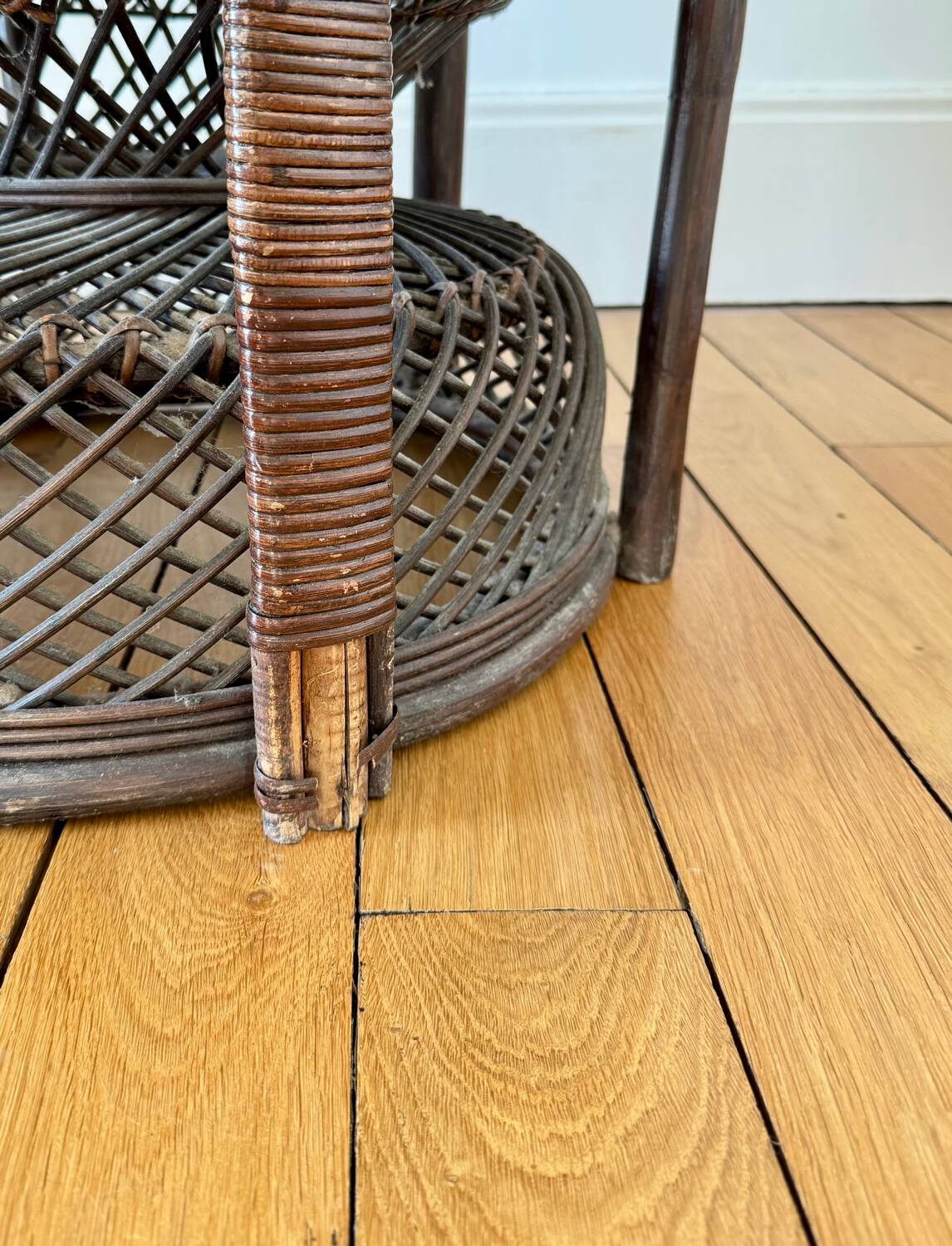 Pomaré Emmanuelle Armchair