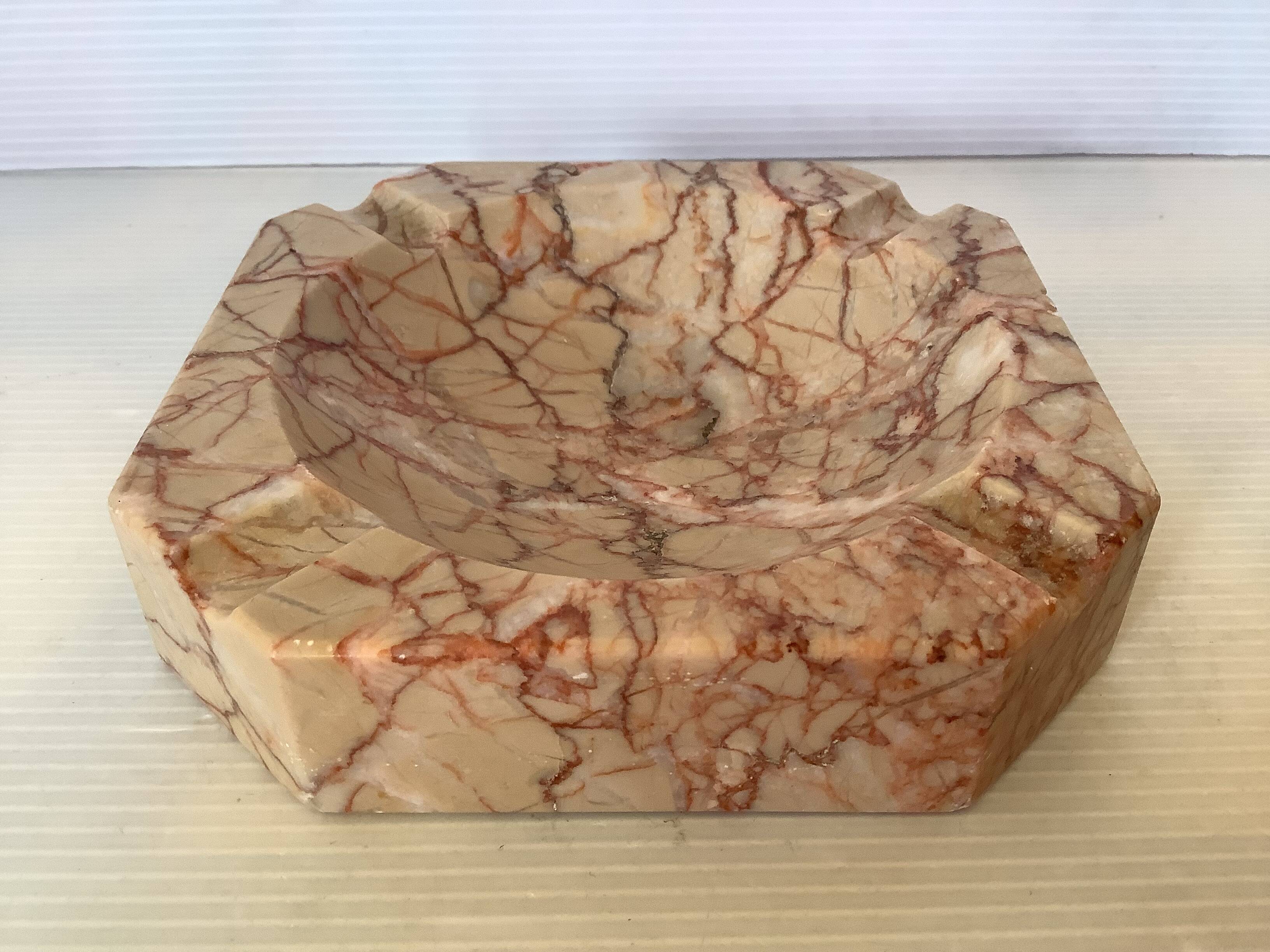 Veined marble ashtray tray