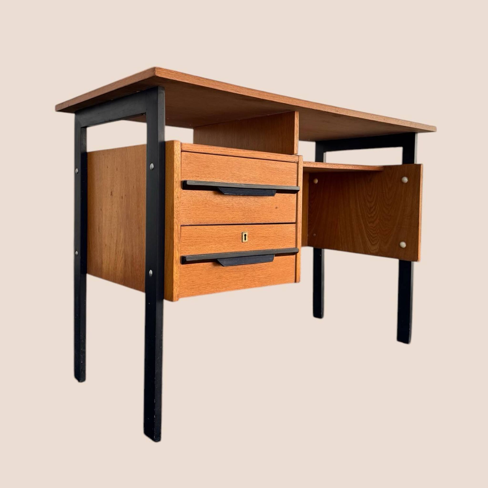 Bureau moderniste 1960