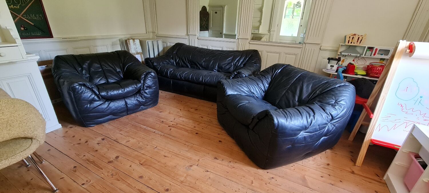 Sofa and armchairs Sloop Ligne Roset