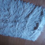 Tapis a poils longs pure laine blanc , vintage