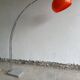 Lampadaire arc orange, design Italien 1970
