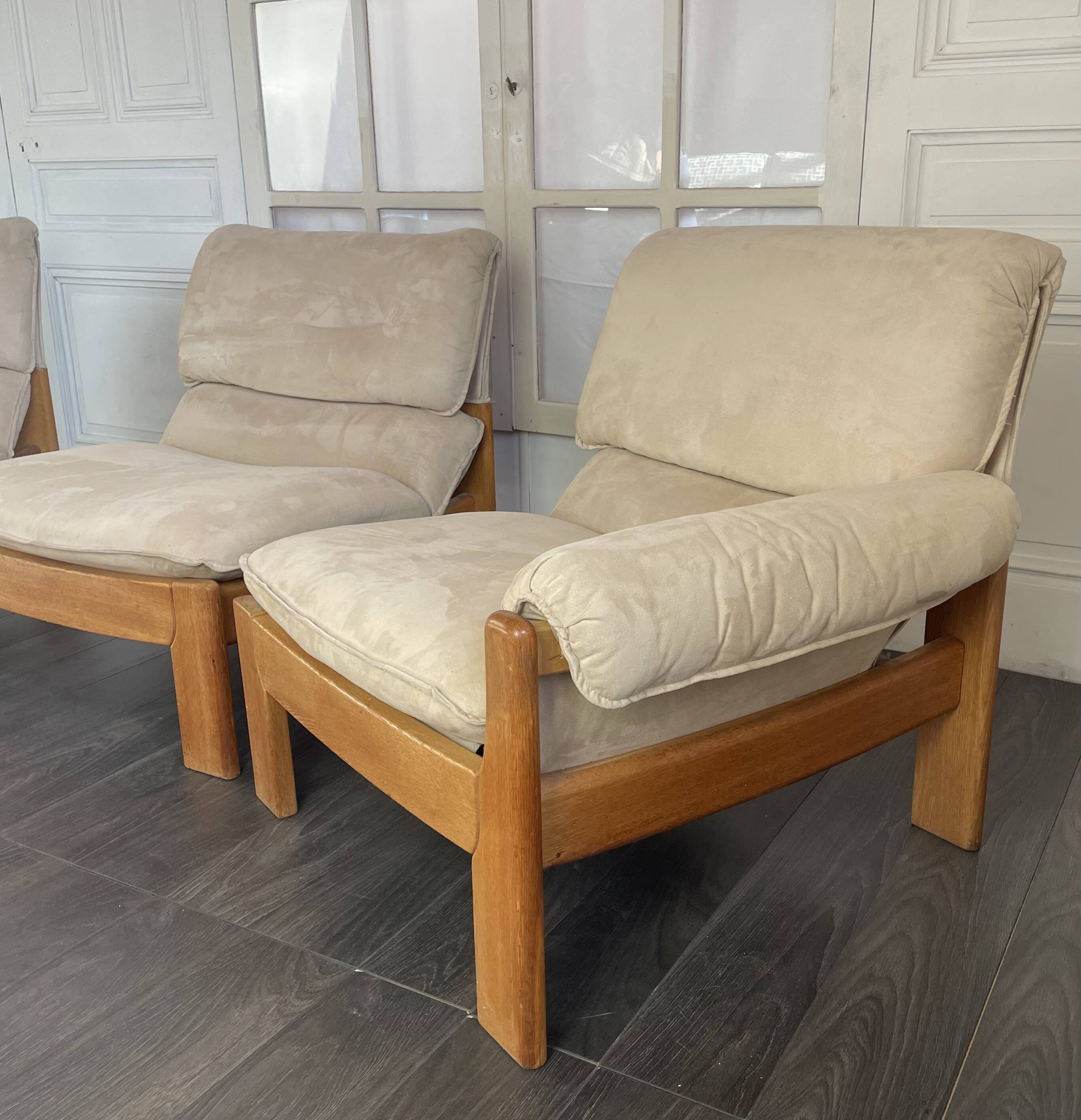 Canapé trois modules en alcantara beige