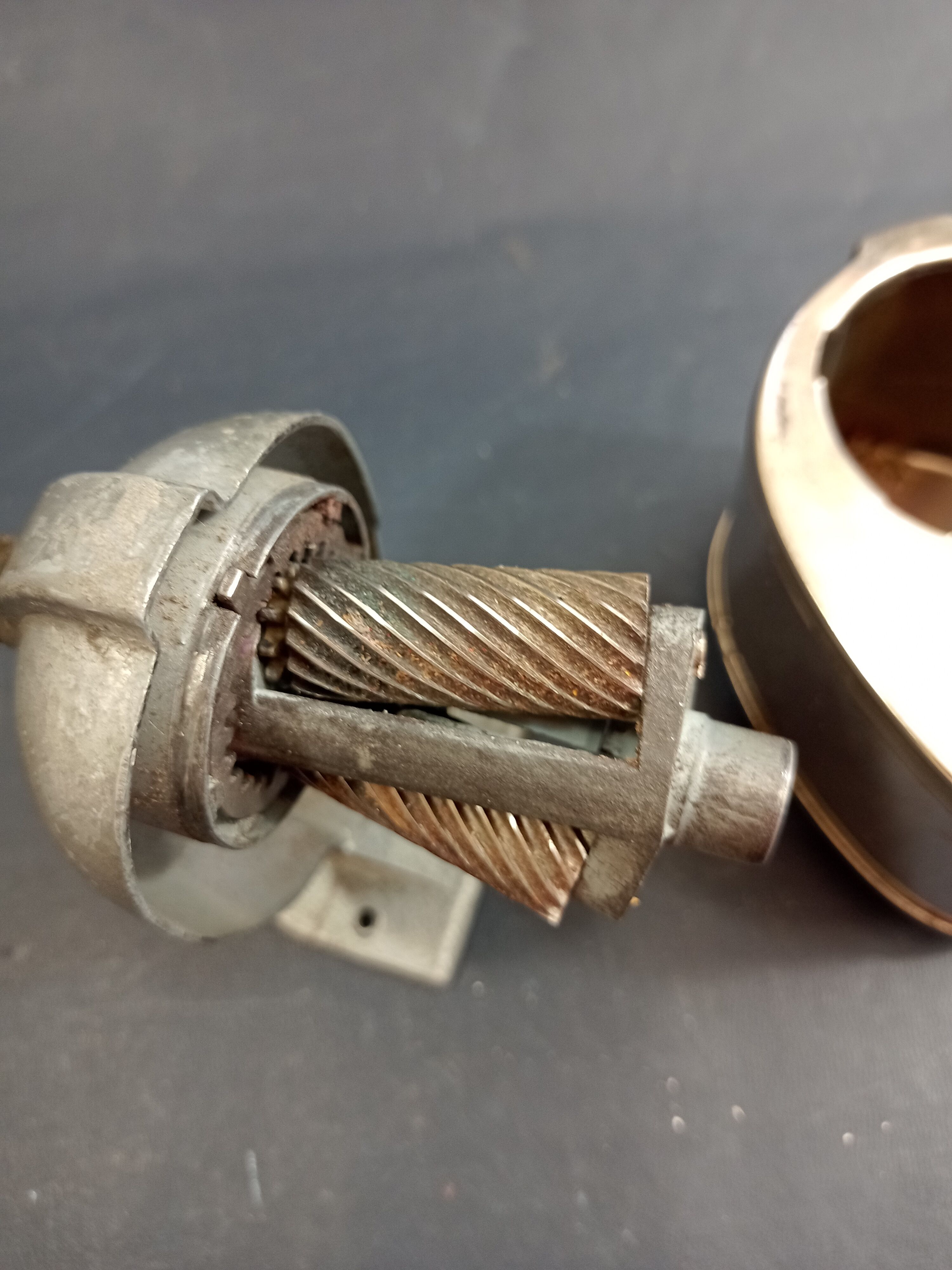 Pencil size boston model ks