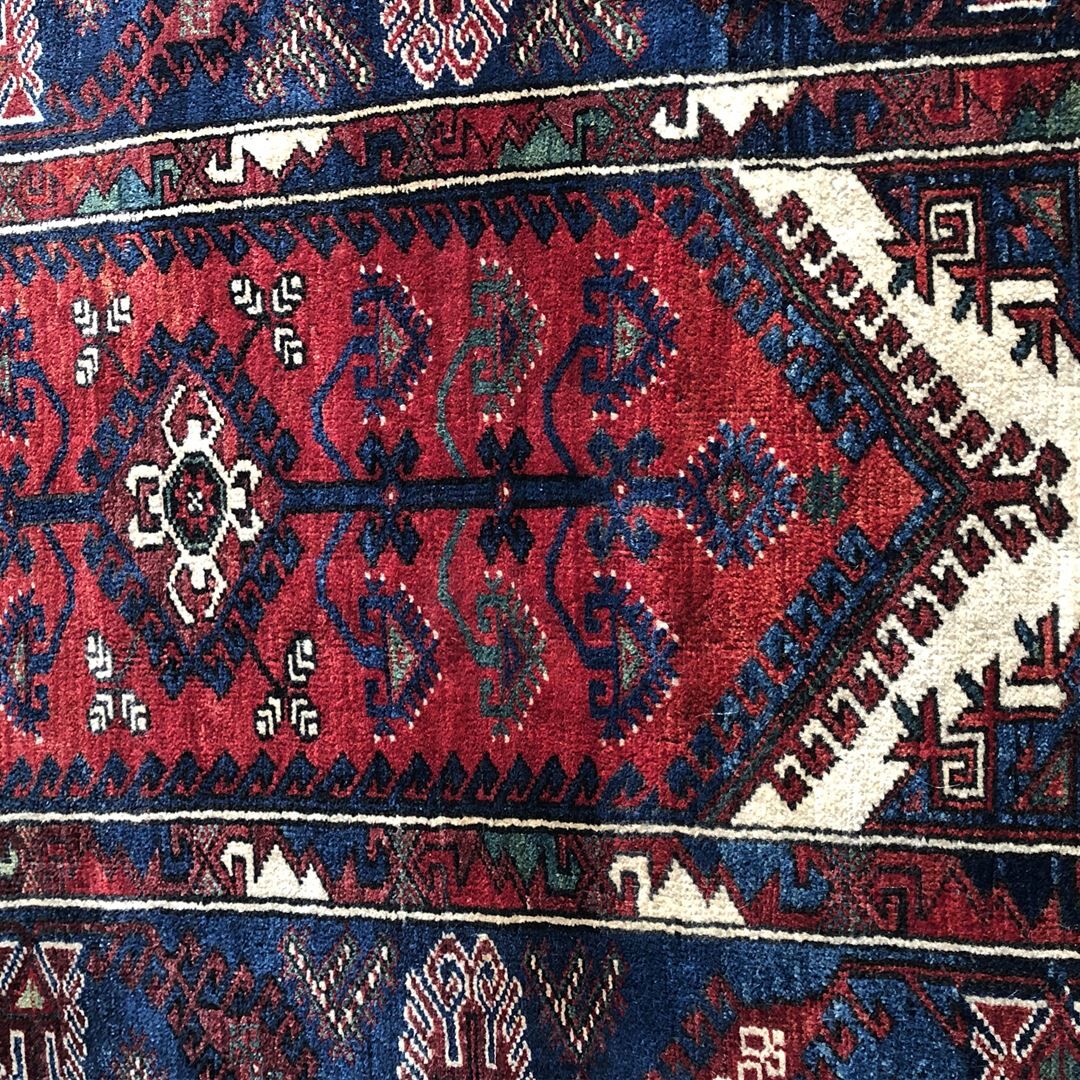 Old oriental carpet 113x179