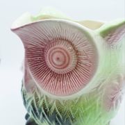 Grand pichet hibou en barbotine