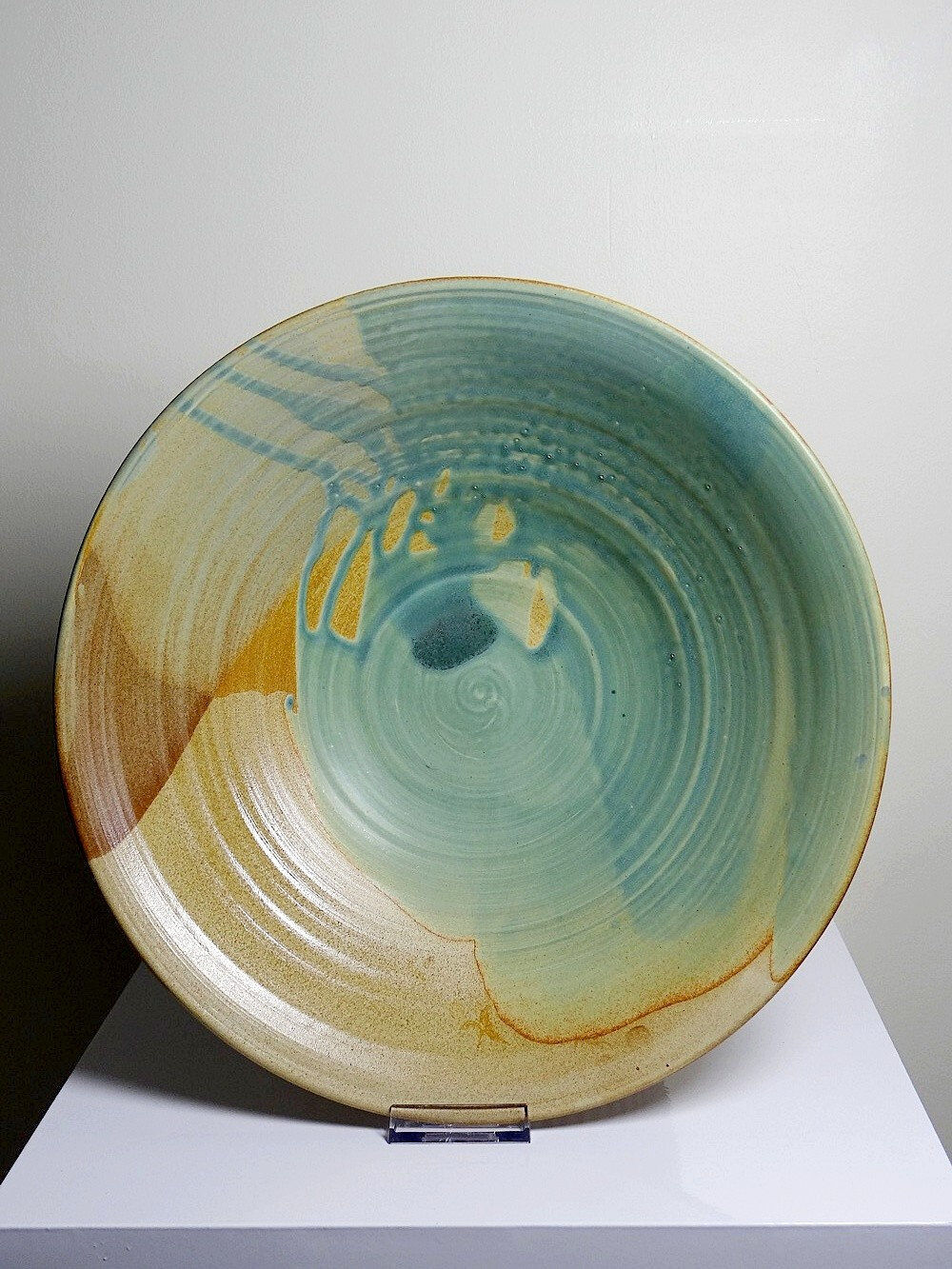 Very large fruit bowl Egbert Boonstra craftsmanship Netherlands vintage ceramics