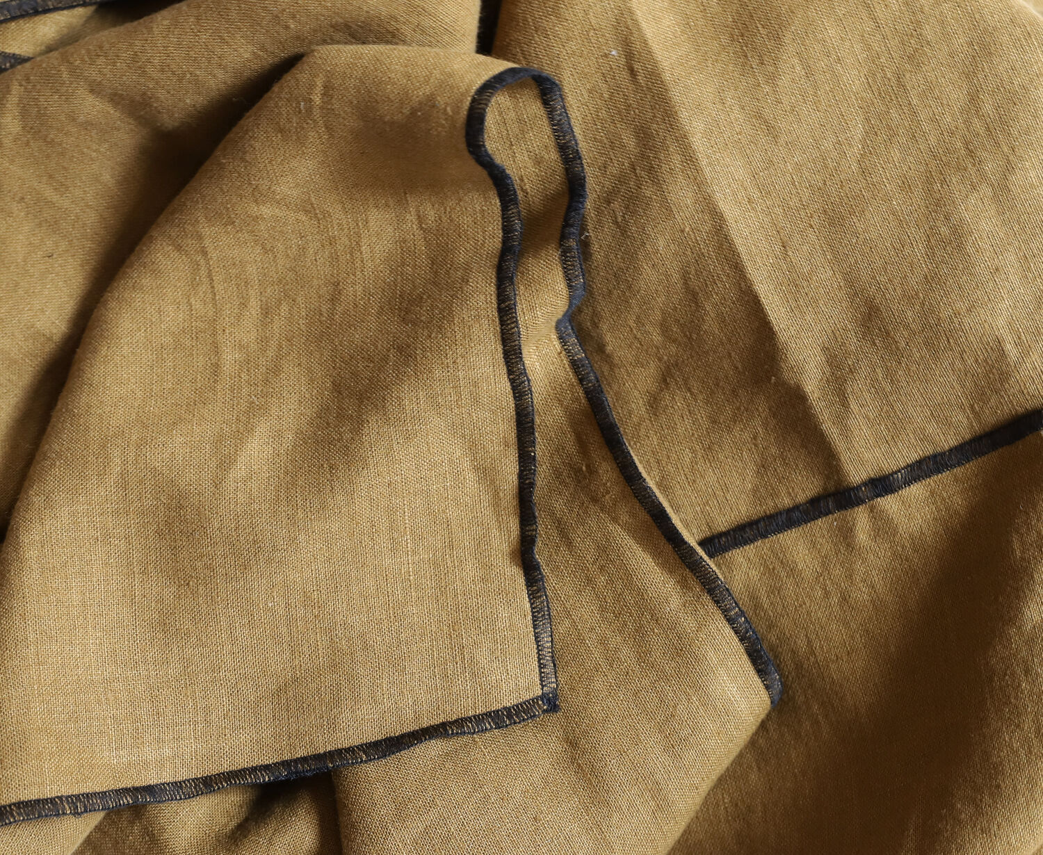 Camel linen tablecloth and towels
