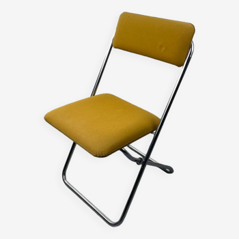 Mustard yellow folding chair