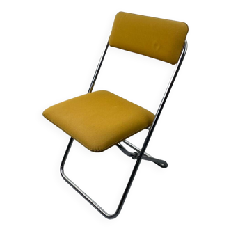 Mustard yellow folding chair