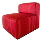 chauffeuse rouge à rayure, 1980