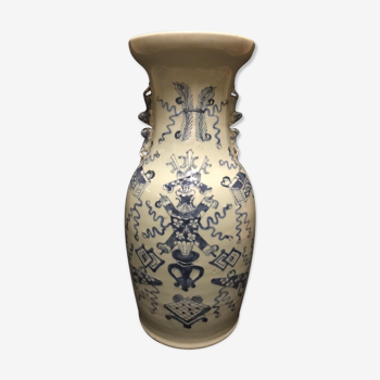 China white blue porcelain vase