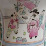 Porcelain vase, China – XXth