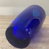 Vase vintage en pâte de verre bleu cobalt