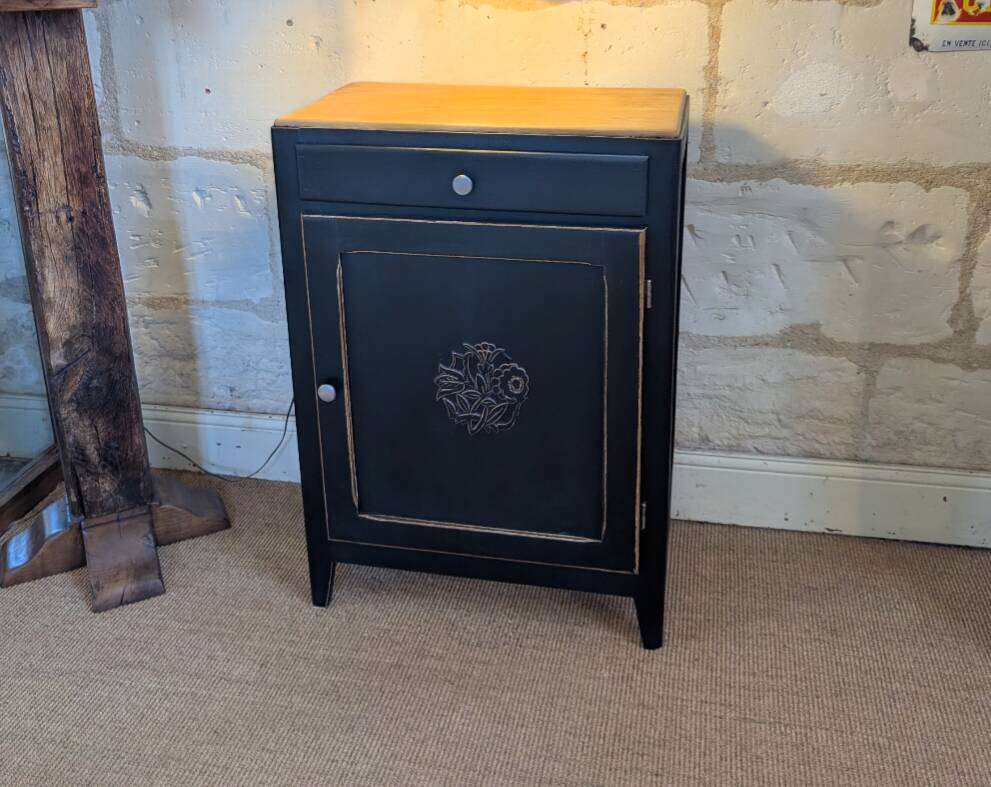 Vintage confit pot