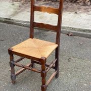 Chaise de salle à manger bois massif paillée