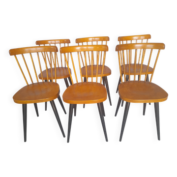Six chaises vintage