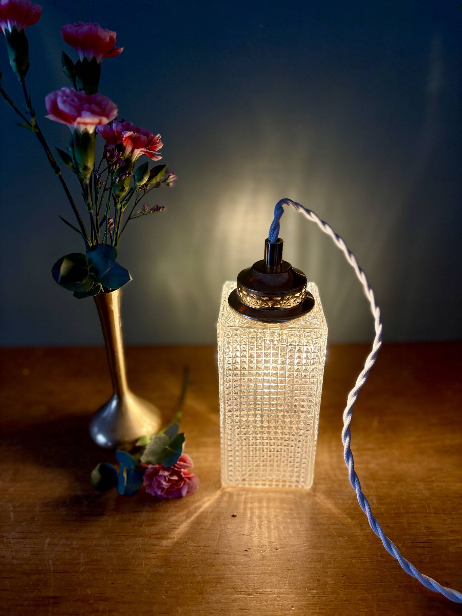 Baladeuse ou lampe à poser globe vintage en verre