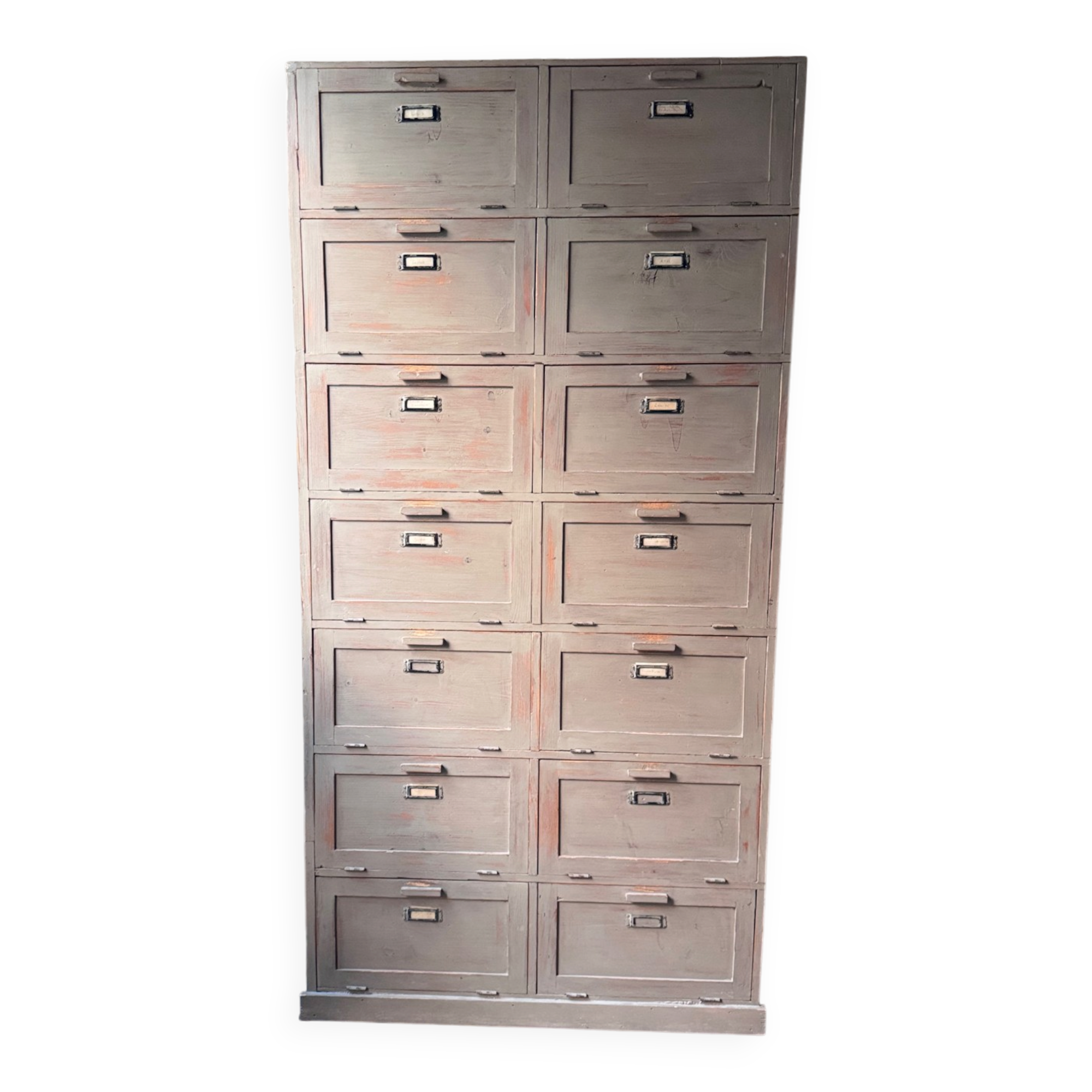 Patinated wood flap furniture