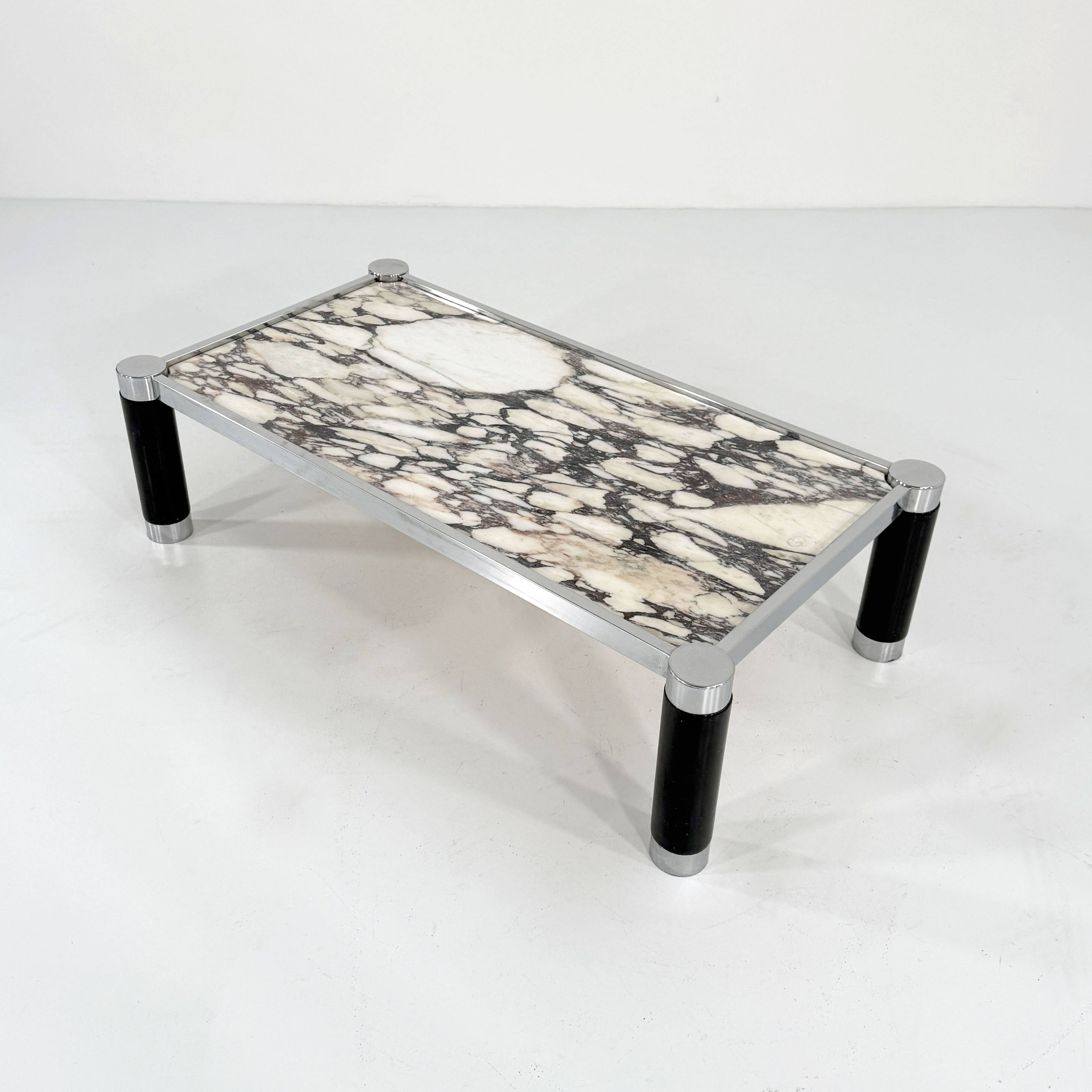 Table basse postmoderne en marbre Calacatta Violetta, 1980