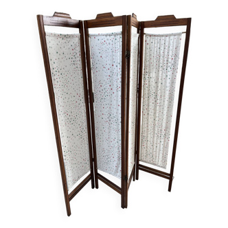 Art style wooden screen