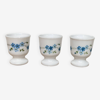 Set of 3 Arcopal Veronica egg cups