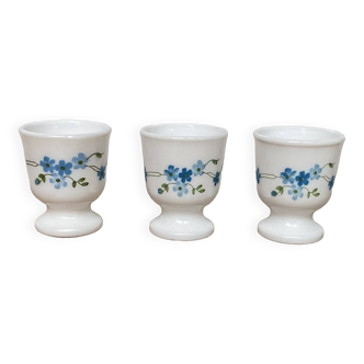 Set of 3 Arcopal Veronica egg cups