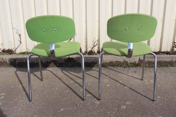 Set of 4 1970s Strafor-steelcase chairs