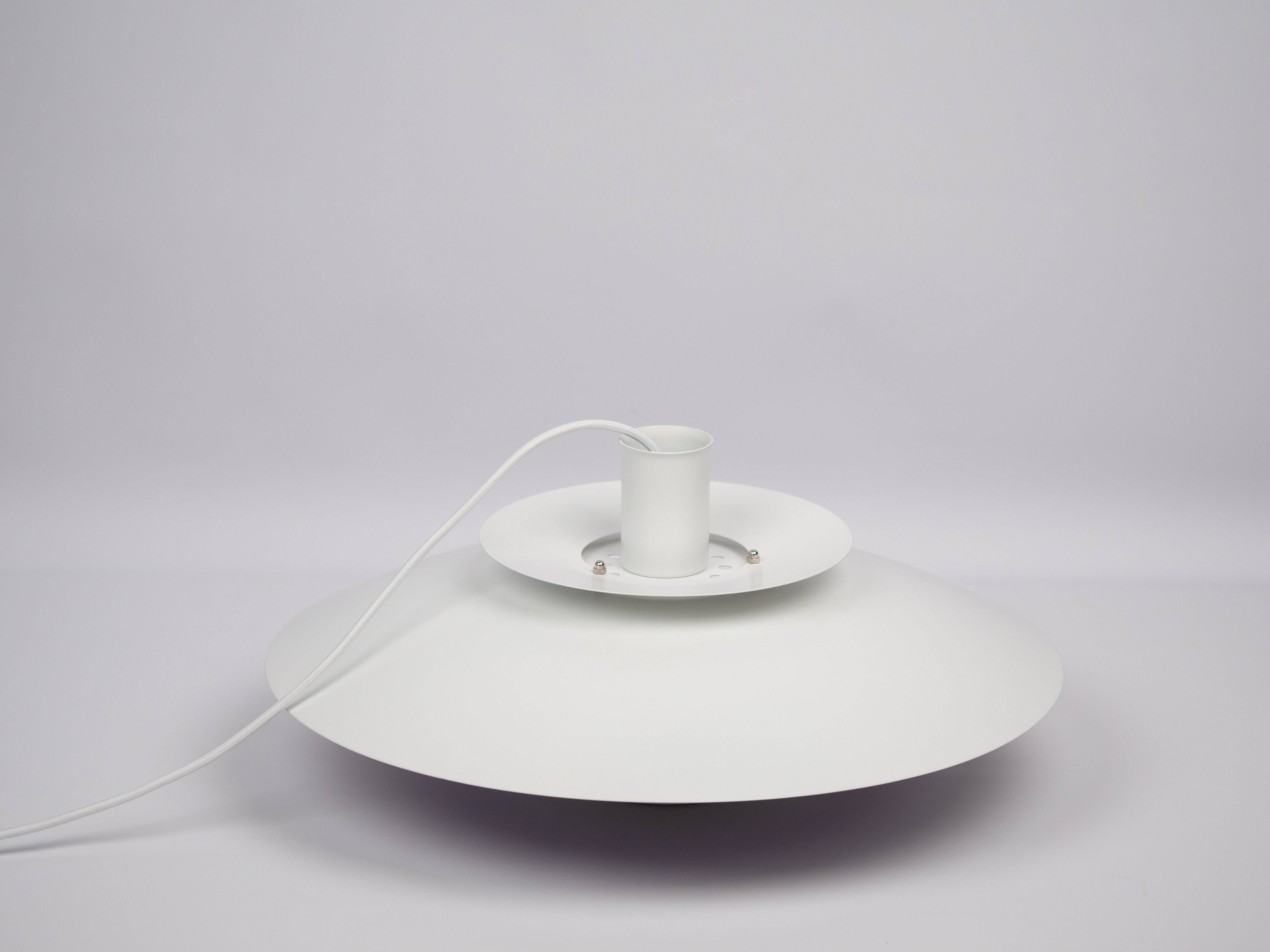 Paire de 2 lampes vintage de Form light des années 1980.