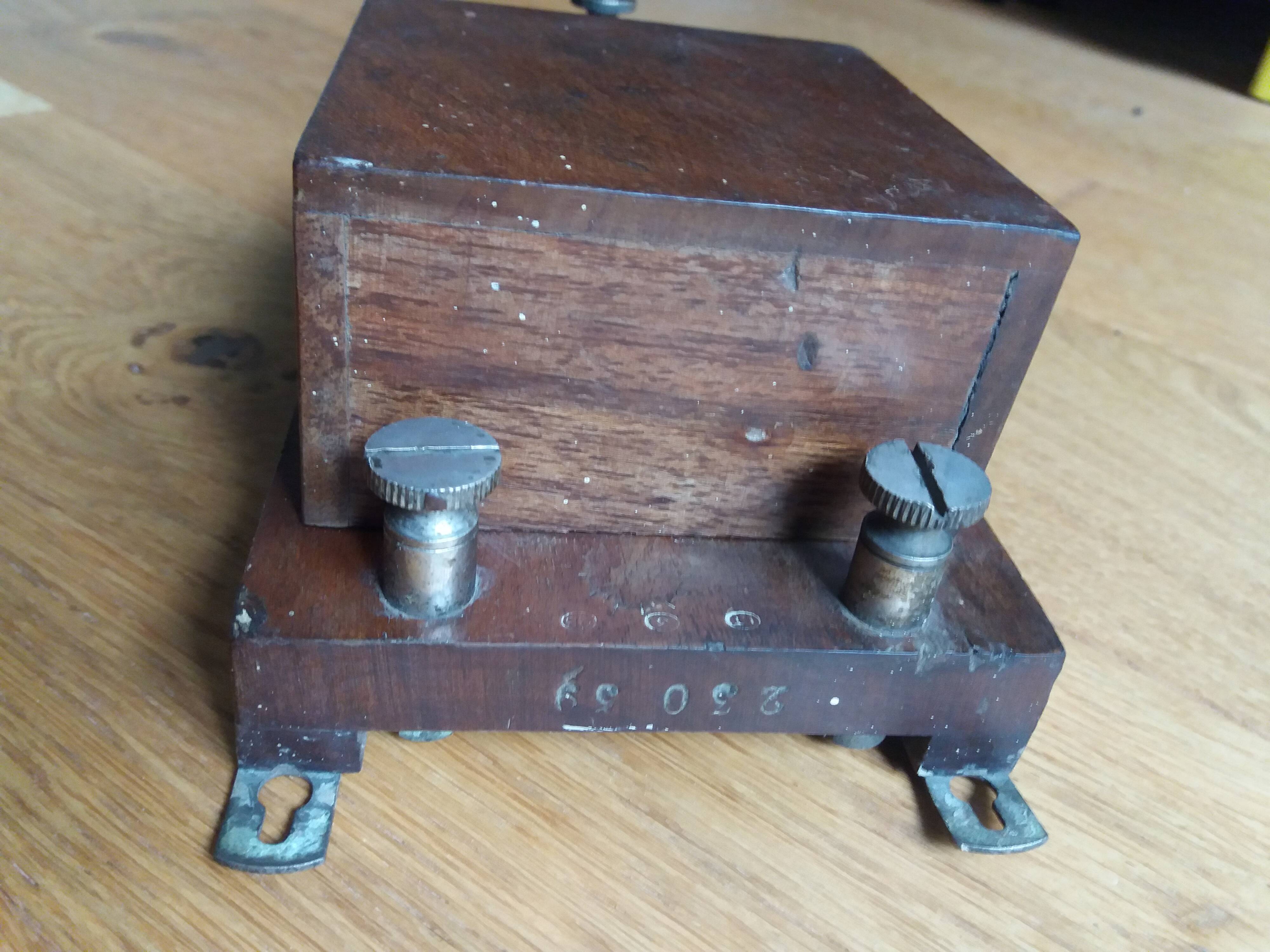 Old telephone bell chime