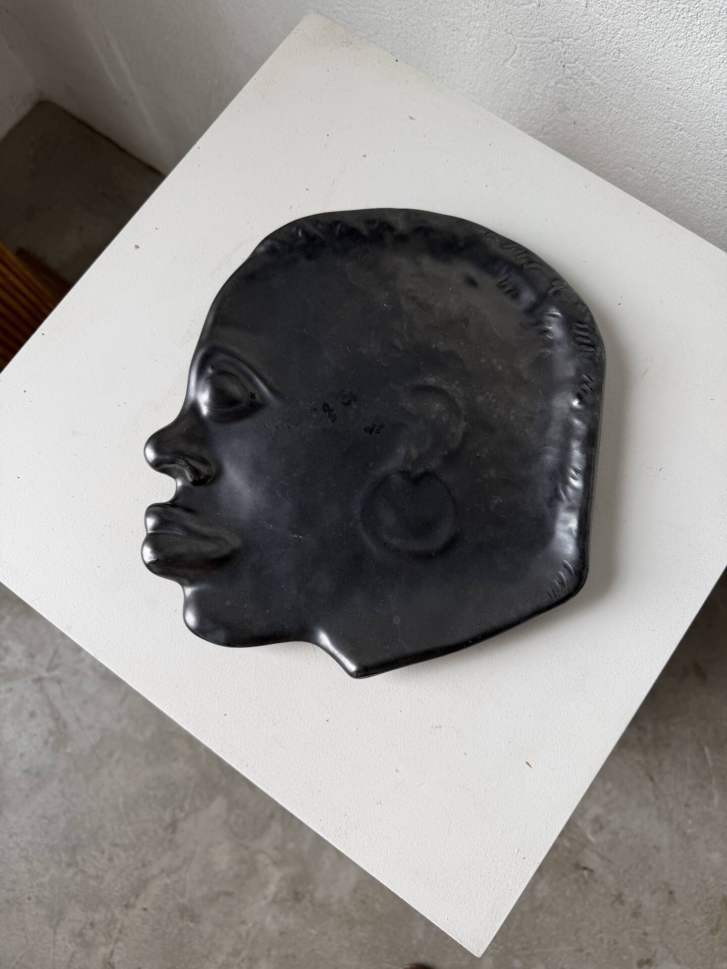Assiette céramique visage 1950 GAM