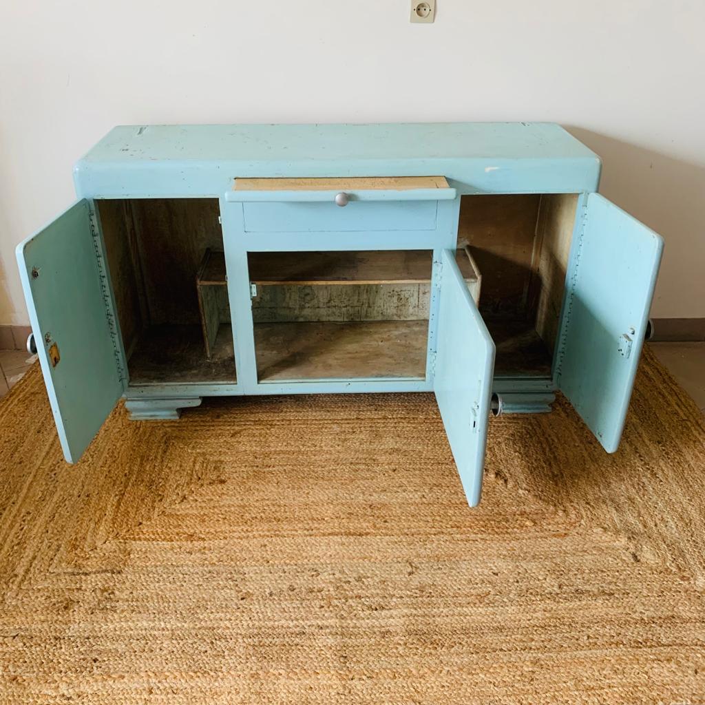 Blue Mado buffet bottom