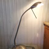 Steel articulated table lamp