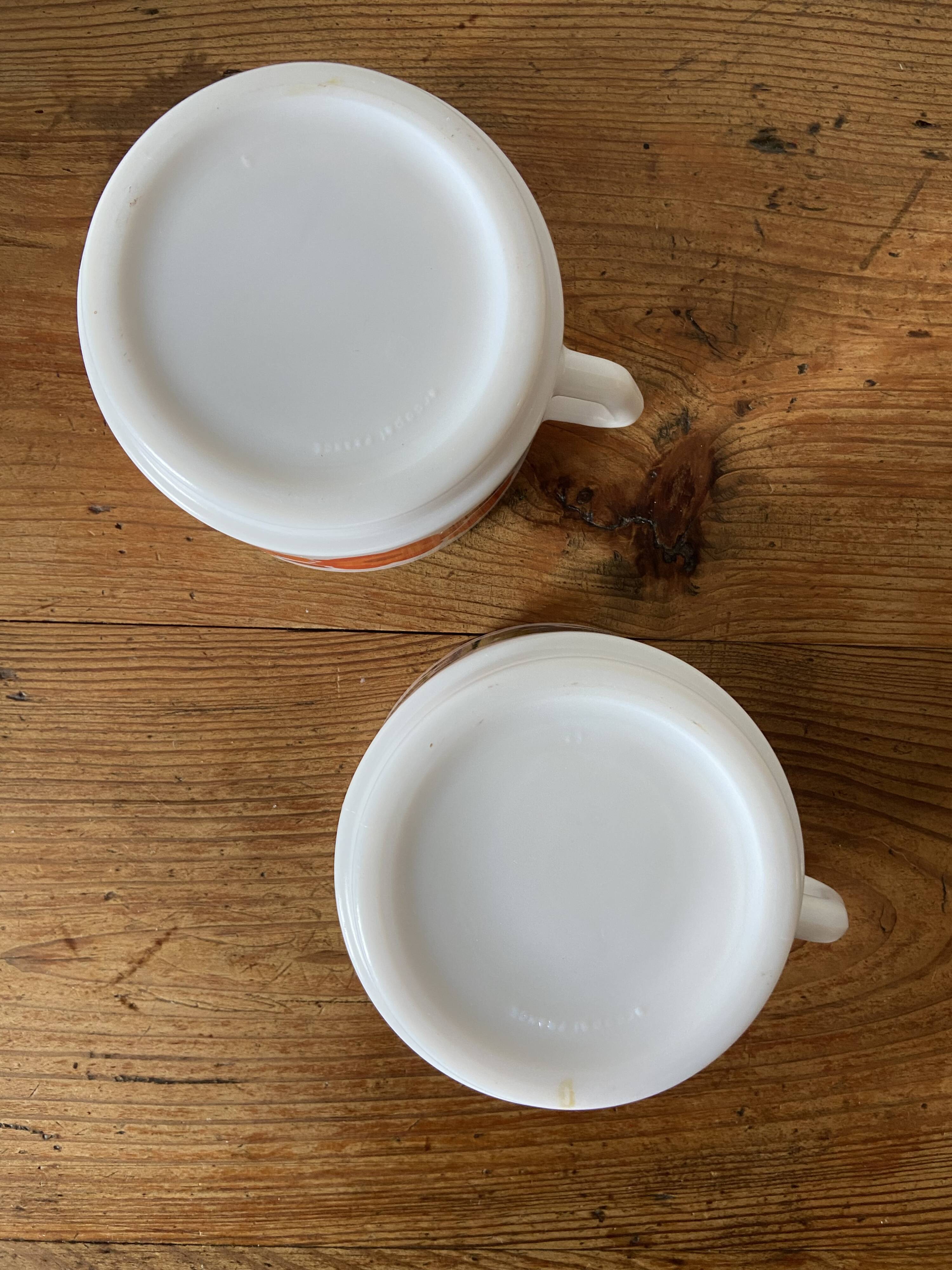 Duo de tasses arcopal vintage années 80, motif Lotus