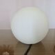 Lampe en opaline blanche 1980