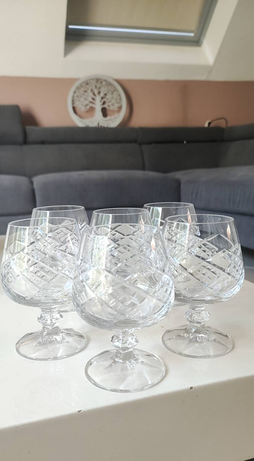 Lot of 6 x Cognac/Brandy glasses. Cut Bohemian crystal. Boho chic.