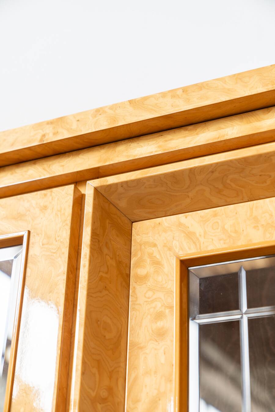 Aparador con vitrina, 1980/1990