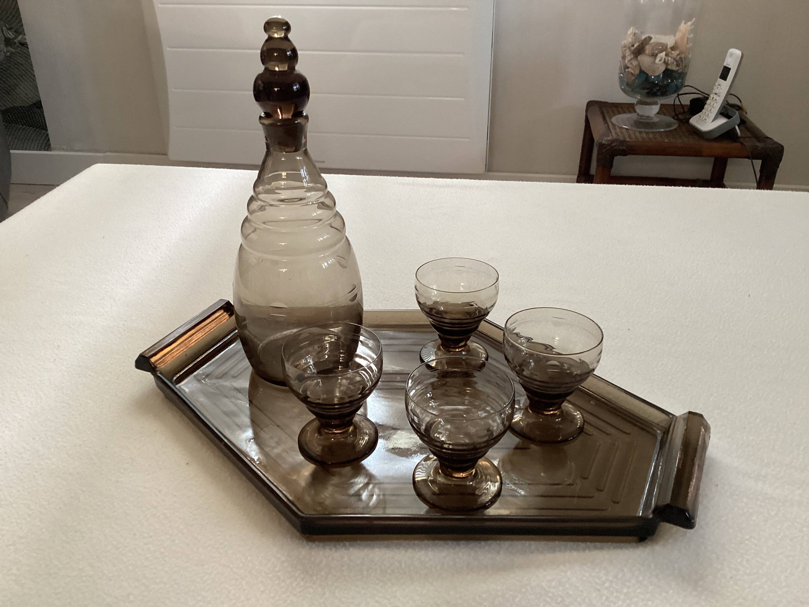 Art Deco glass and carafe set