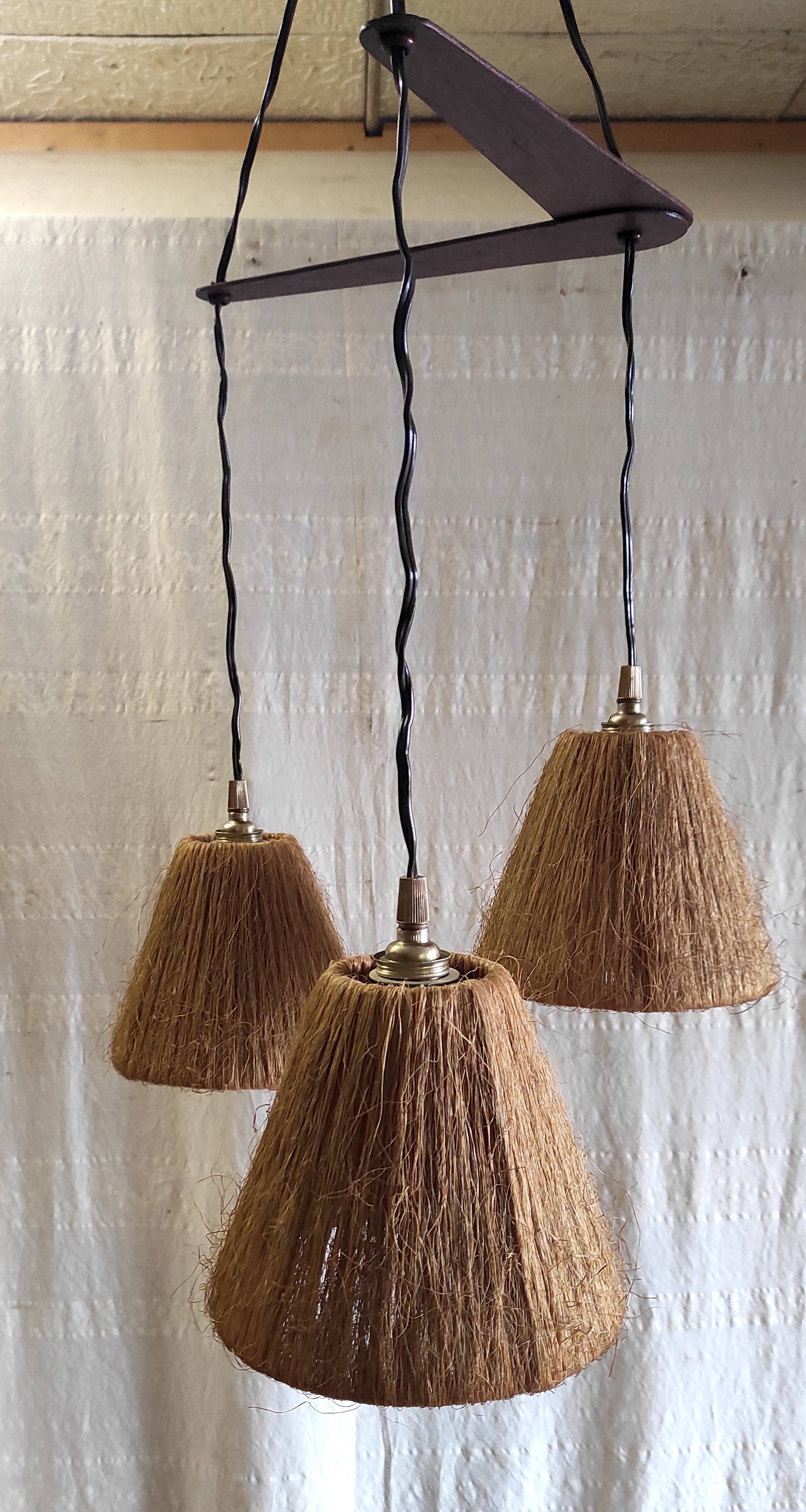 Scandinavian style three-light pendant in teak and sisal - 1960s/70s
