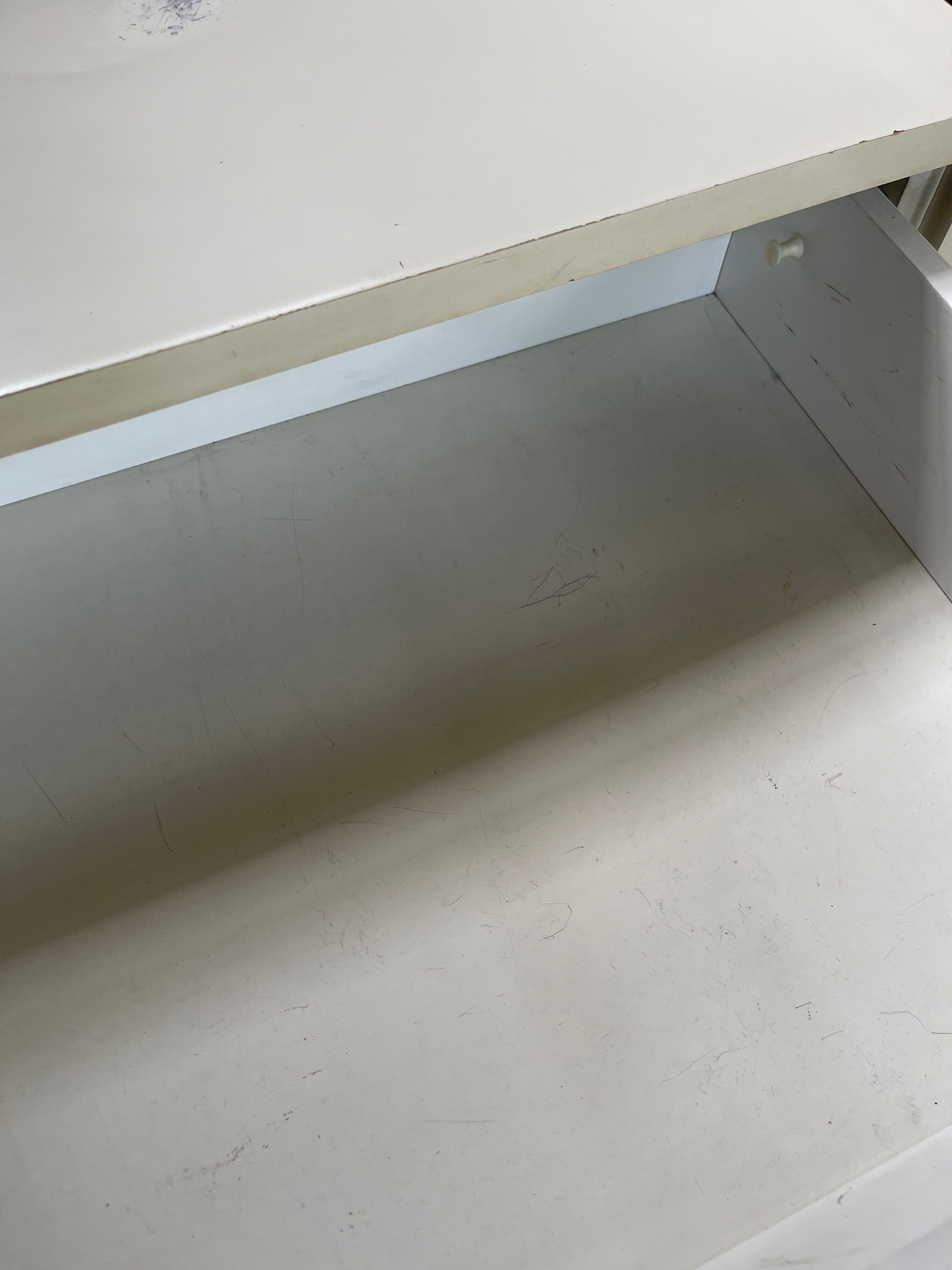 Raymond Loewy's extra bedside