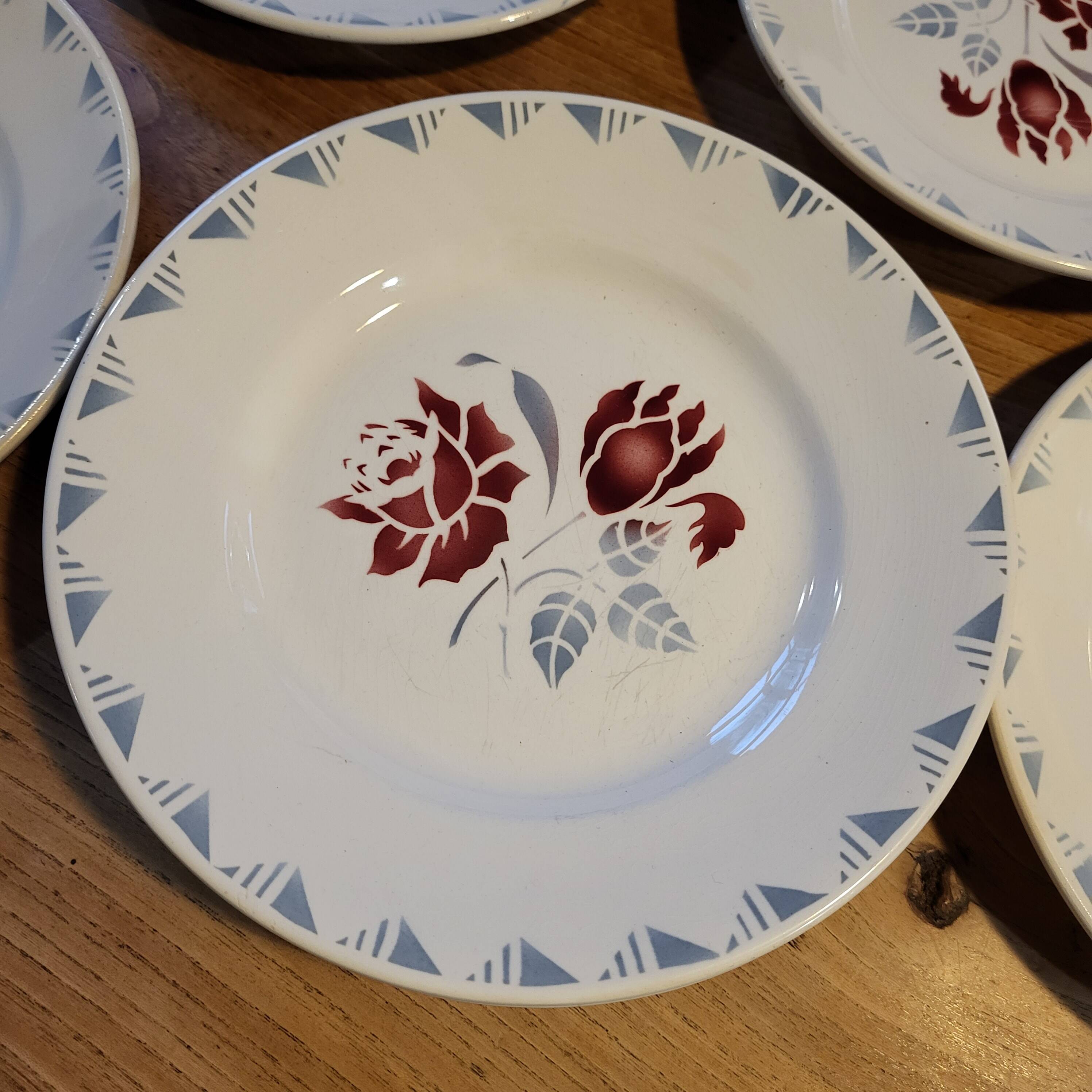 Lot of 11 flat plates Rose Rouge Niderviller