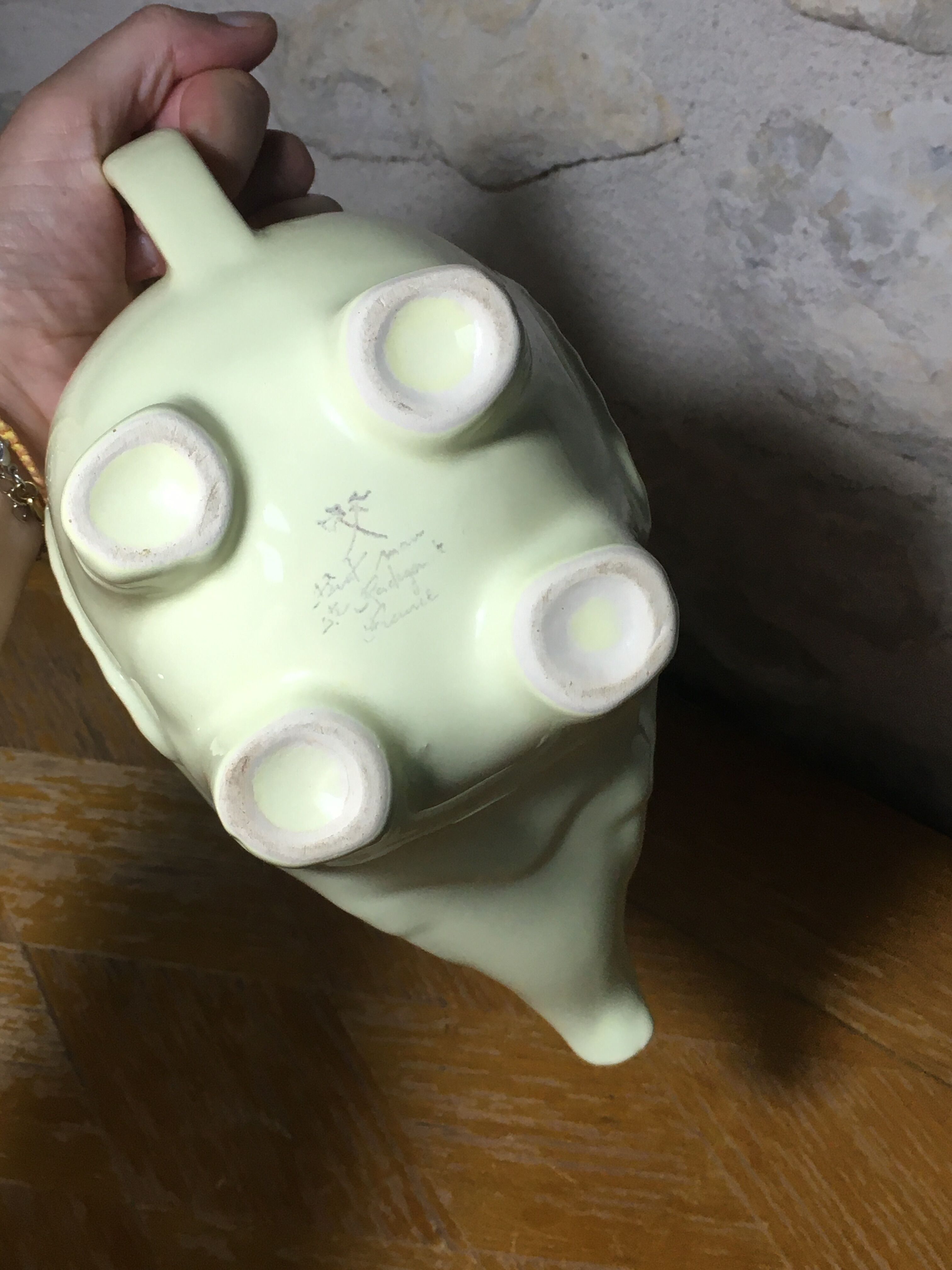 Elephant teapot Sainte Radegonde France Vintage