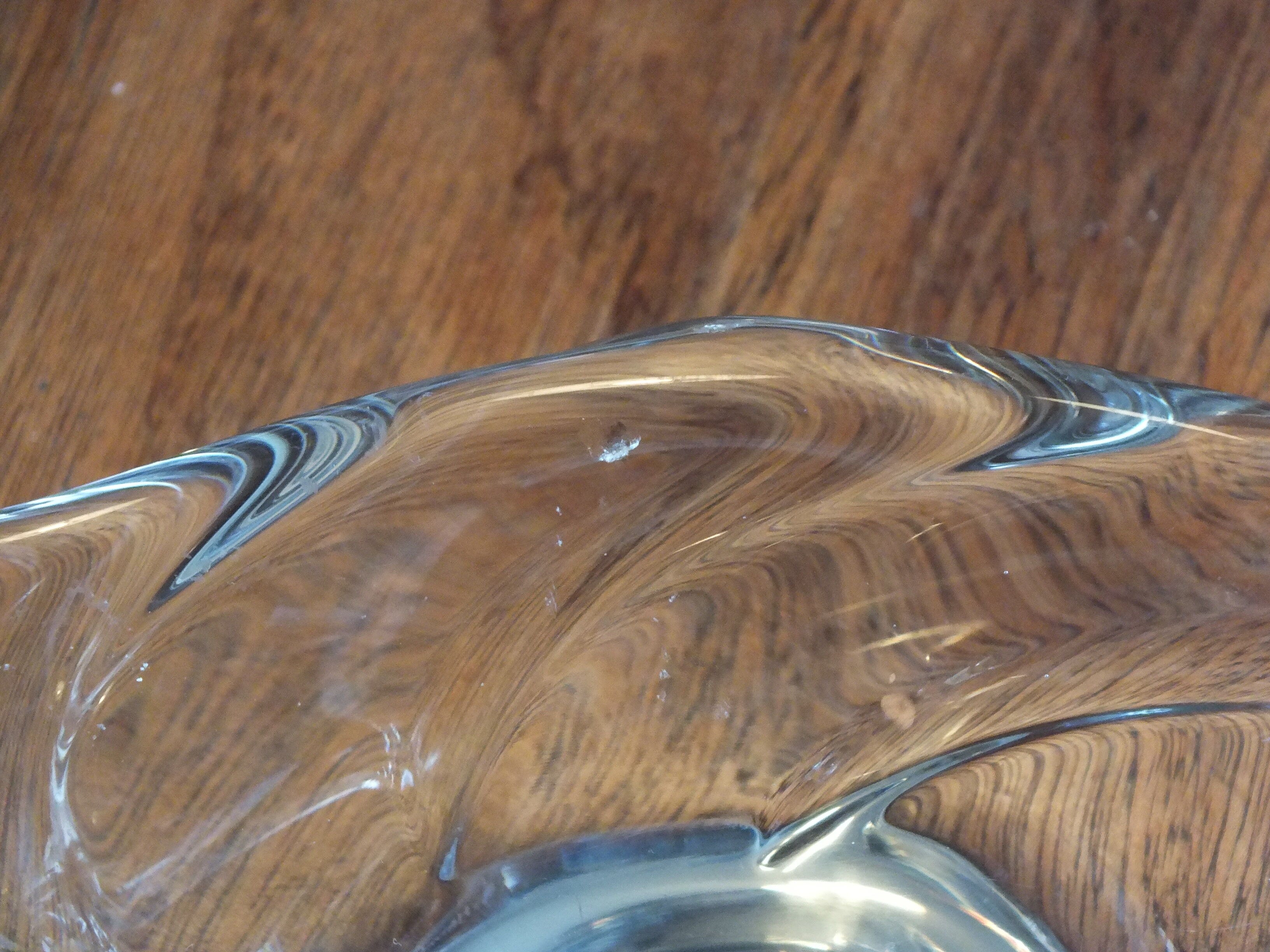 Molded crystal cut by Daum Nancy