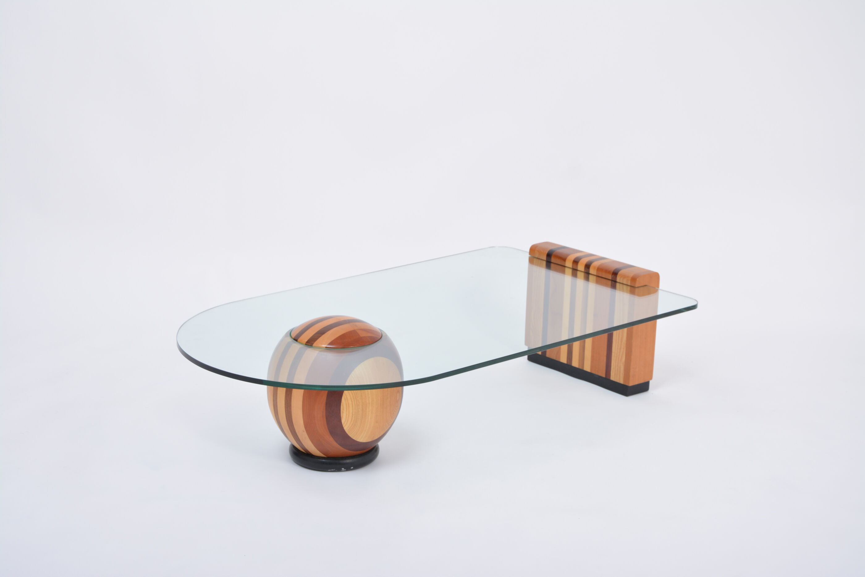 1970s italian coffee table by Massimo and Lella Vignelli for Casigliani