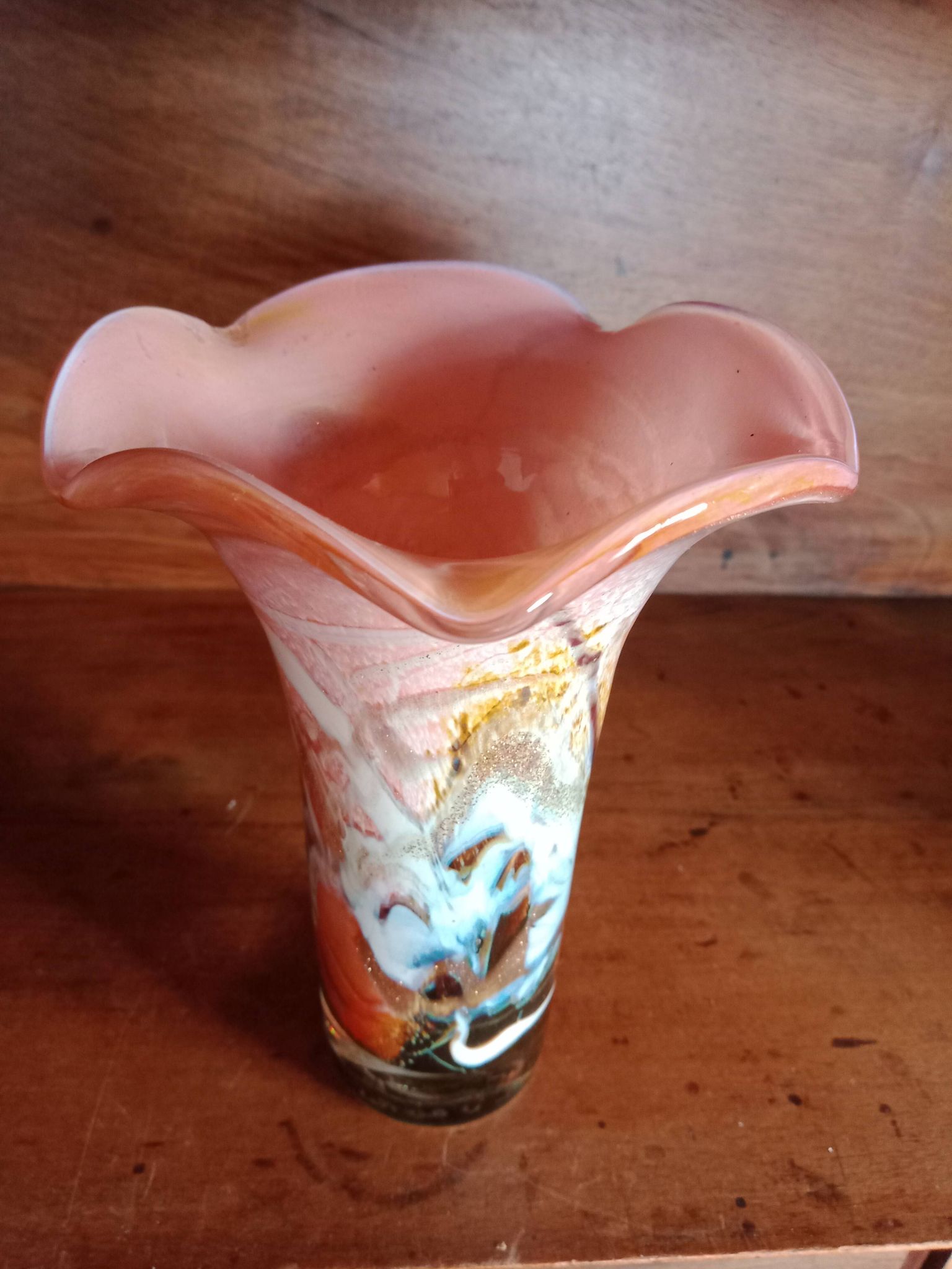 Atelier Michèle Luzoro - Pink corolla vase with inclusion of glitter and gold